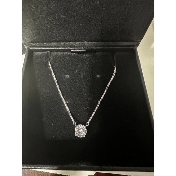 Jones New York NIB Elizabeth 8 mm Prong Set Cubic Zirconia Necklace - Picture 2 of 2